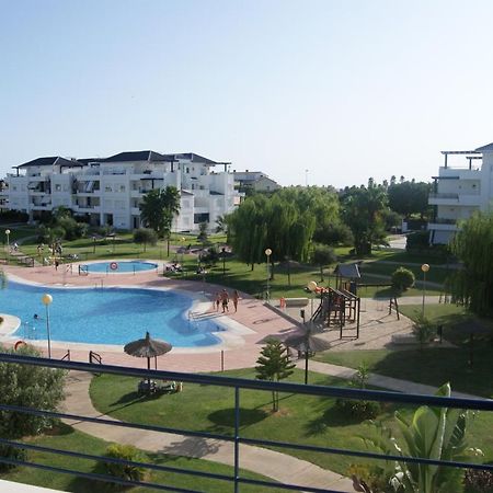 Apartamento En Bahia Golf - Коста Балена Екстериор снимка