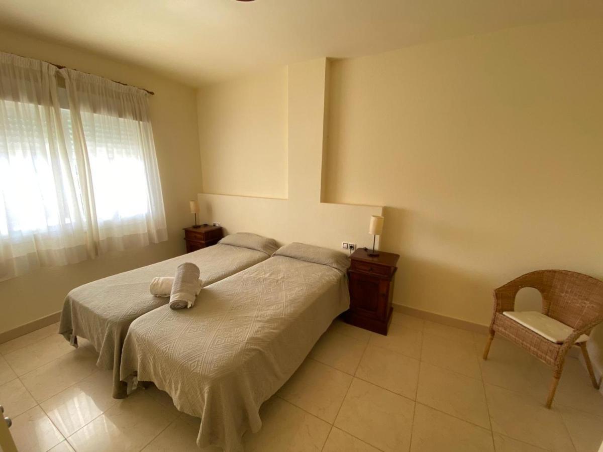 Apartamento En Bahia Golf - Коста Балена Екстериор снимка