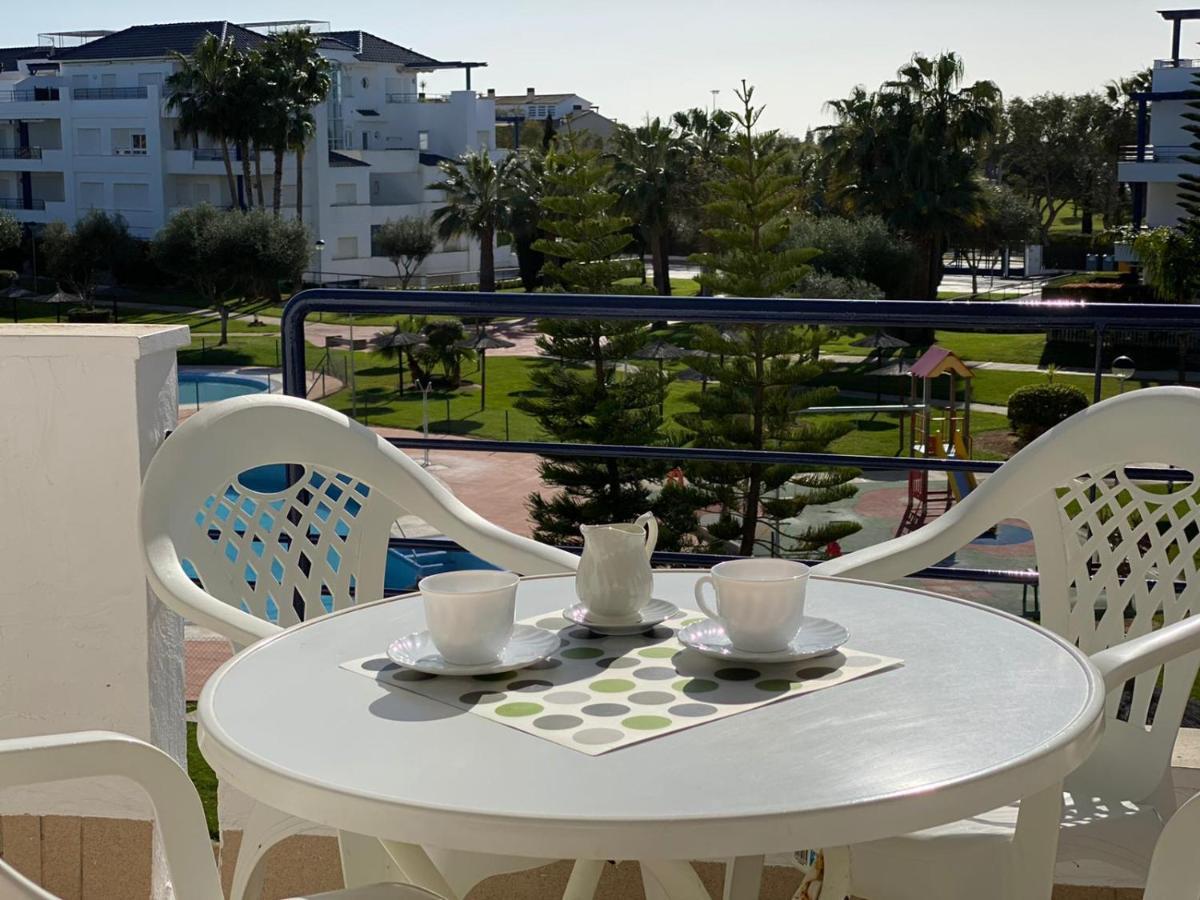Apartamento En Bahia Golf - Коста Балена Екстериор снимка