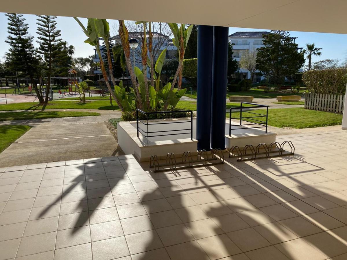 Apartamento En Bahia Golf - Коста Балена Екстериор снимка